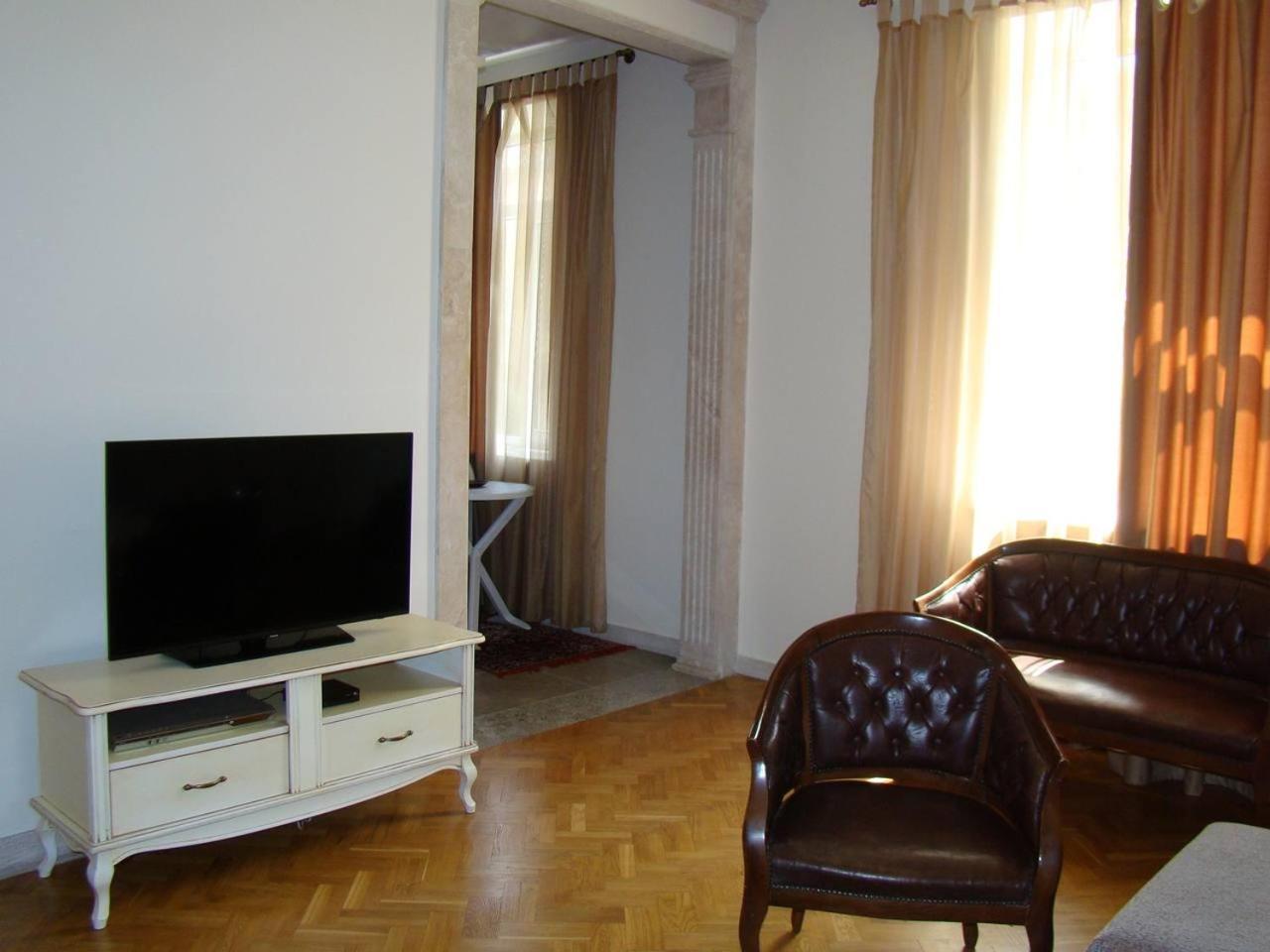 Best Choice In The Heart Of Erivan Exterior foto